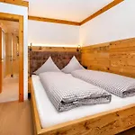 Apartment Simone Incl Joker Card By In One Saalbach-Hinterglemm