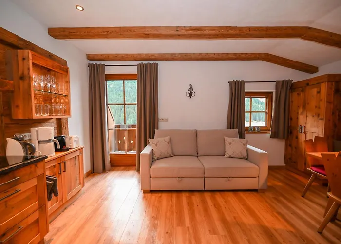 Simone Incl Joker Card By In One *